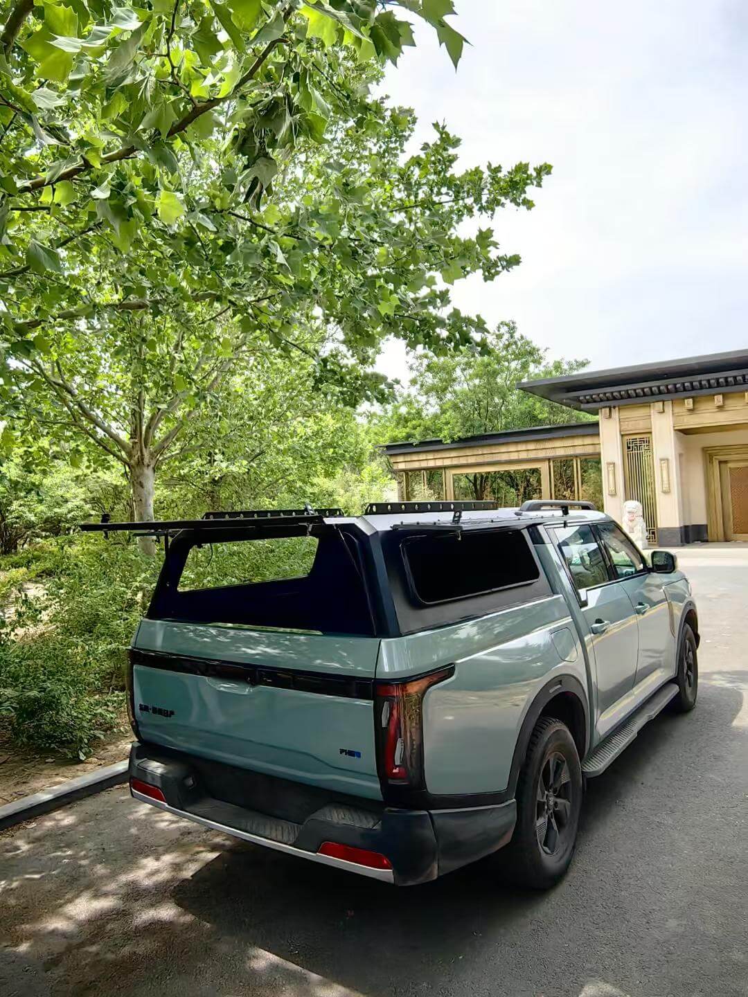 Tri-Opening Hardtop Canopy